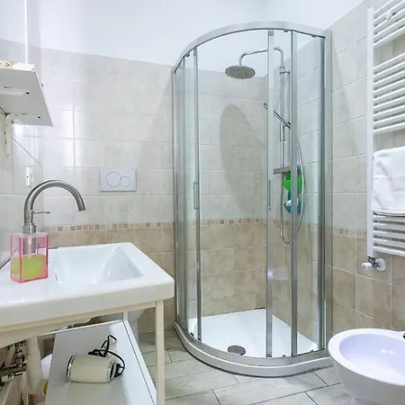 Il Guardinfante - Indipendente Con Bagno Privato *